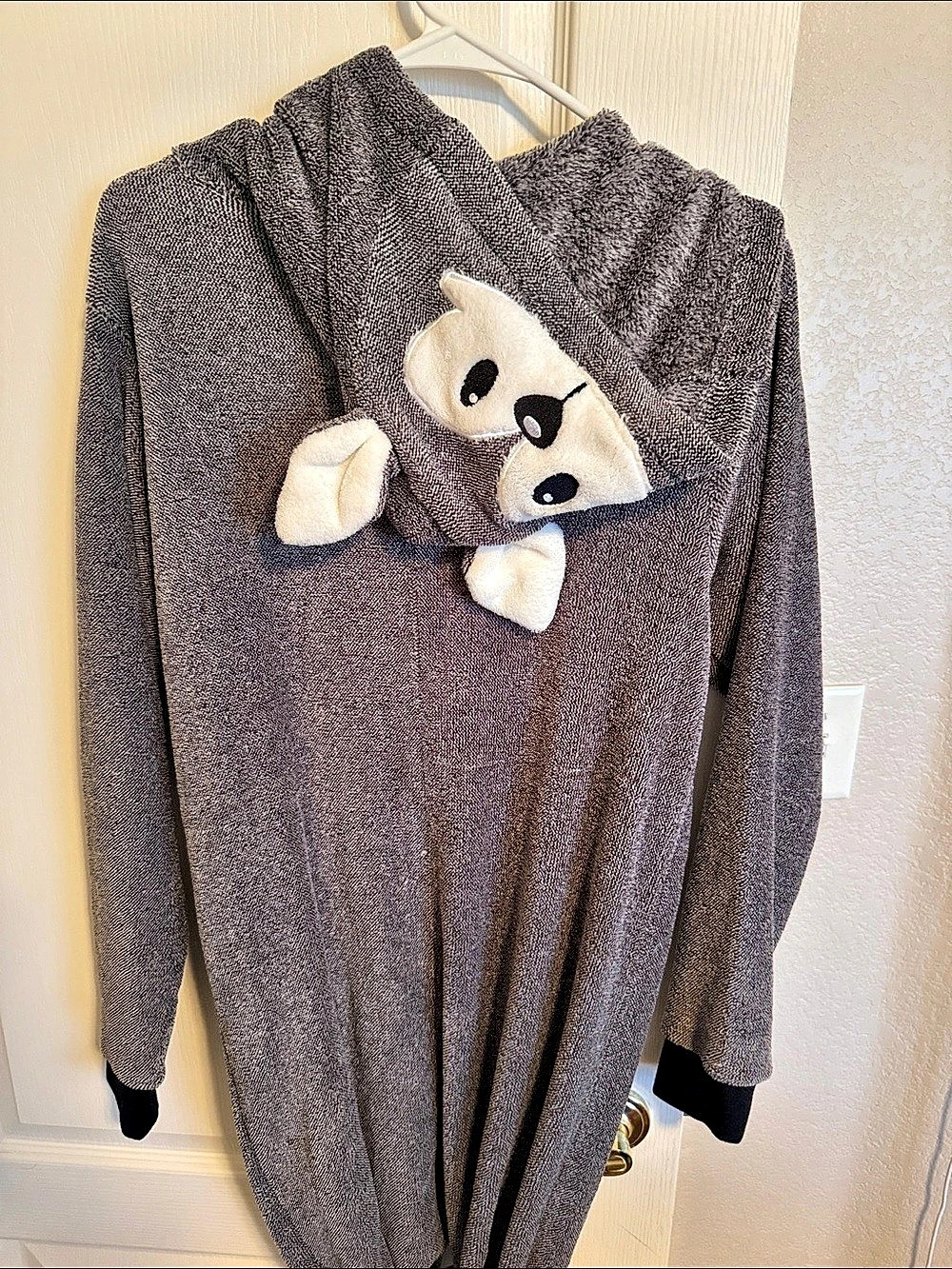 Sleep & Co. Hooded Dog Robe in Gray Medium Like New